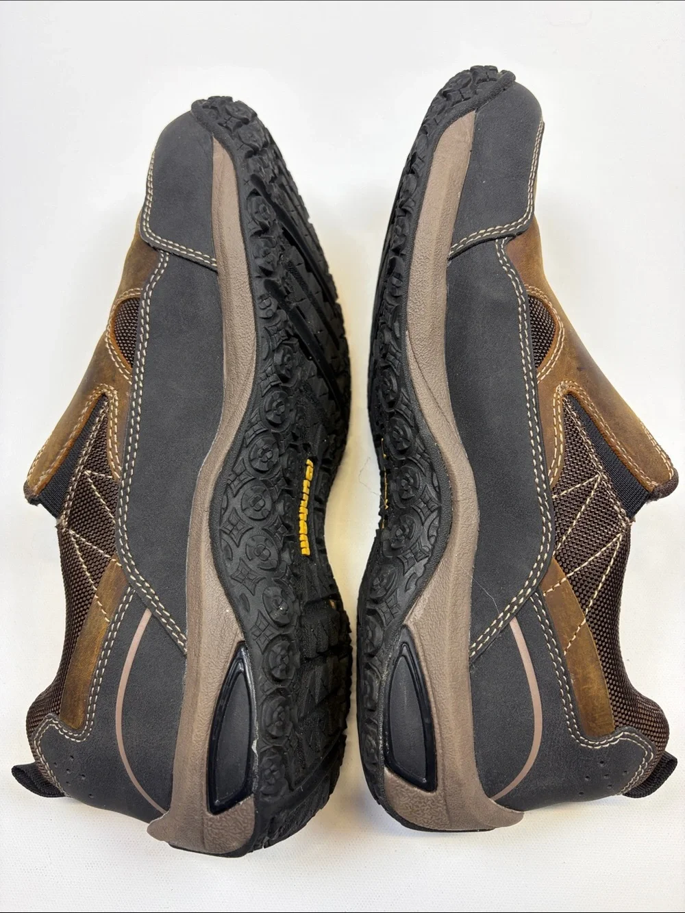 DUNHAM MENS BROWN LEATHER WATERPROOF SLIP ON WALKING SHOES SIZE 10
